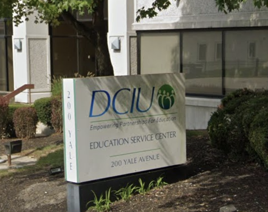 DCIU reps rub elbows with state lawmakers during ‘Day on the Hill’